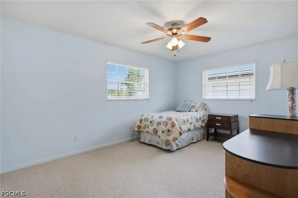 SE 27th Terrace Cape Coral, FL 33904