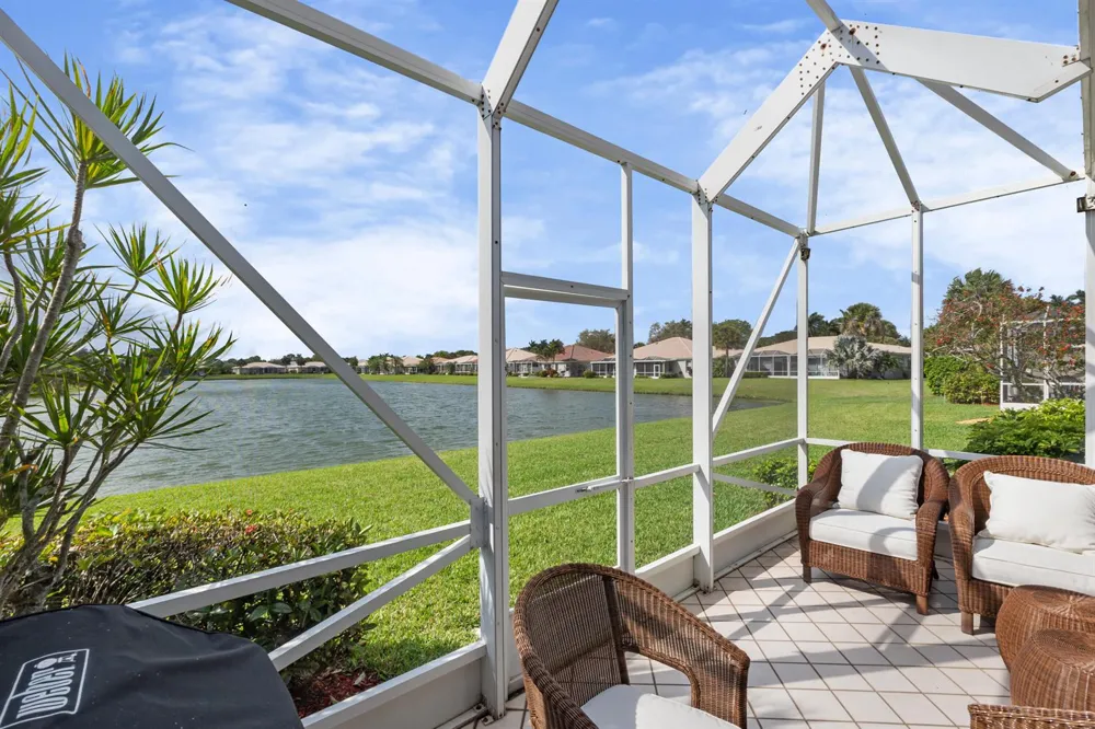 10665 ROYAL CARIBBEAN CIRCLE Boynton Beach, FL 33437