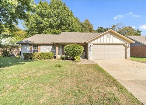 1705 Sarah Lane