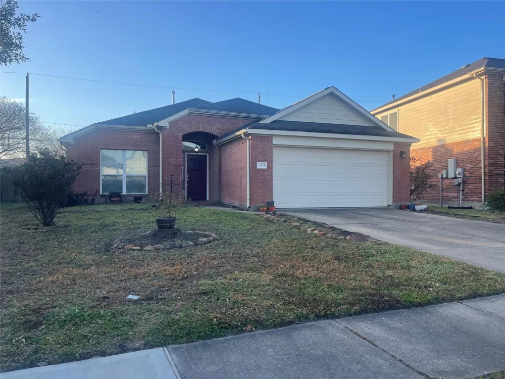 1903 Manor Drive Baytown, TX 77521