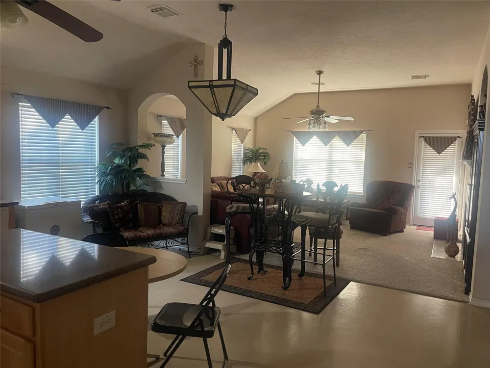 1903 Manor Drive Baytown, TX 77521