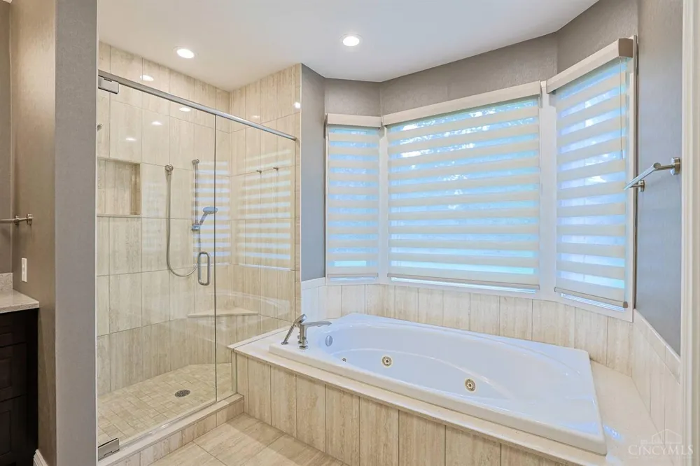 7675 Foxgate Lane Indian Hill, OH 45243