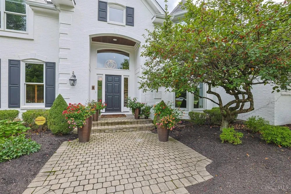 7675 Foxgate Lane Indian Hill, OH 45243