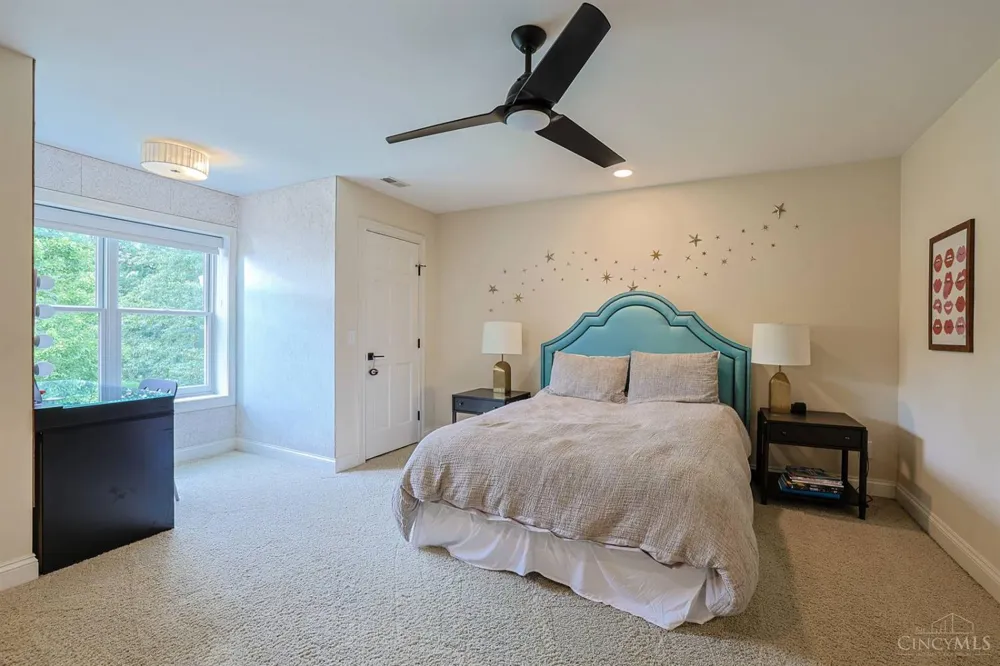 7675 Foxgate Lane Indian Hill, OH 45243