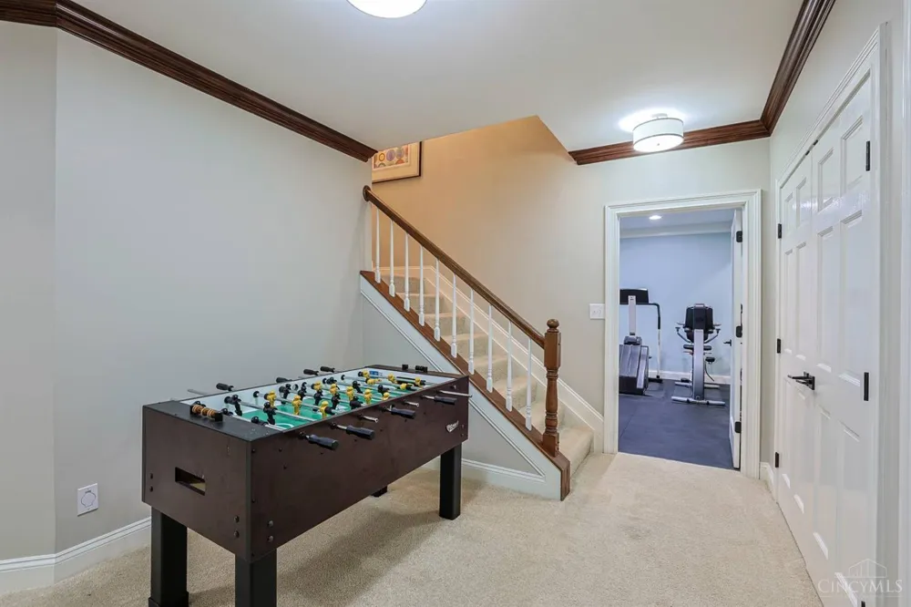 7675 Foxgate Lane Indian Hill, OH 45243