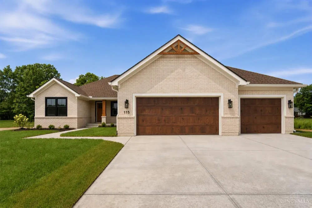 115 Cedar Creek Circle Springboro, OH 45066