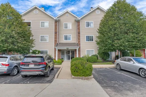 310 Carrington Place #106