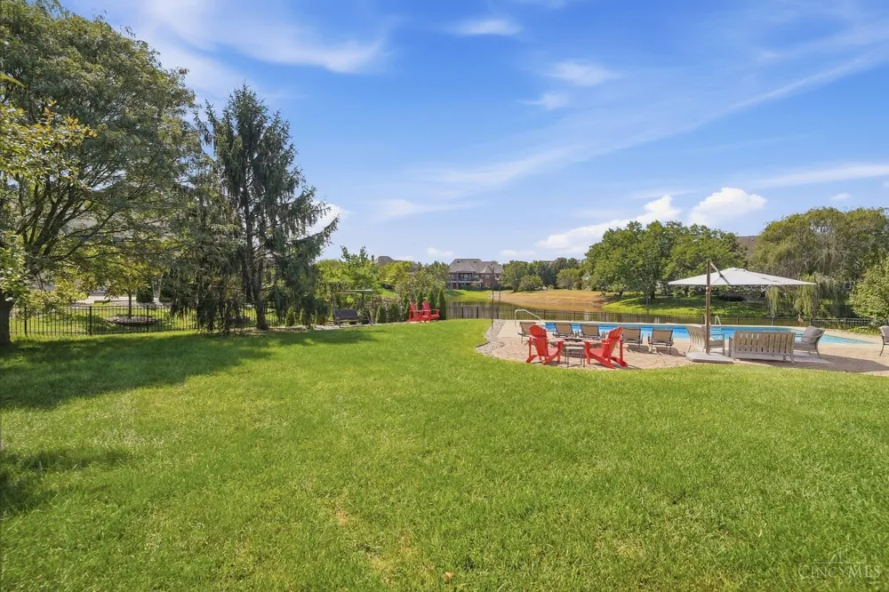 5345 Mapledale Way Deerfield, OH 45040