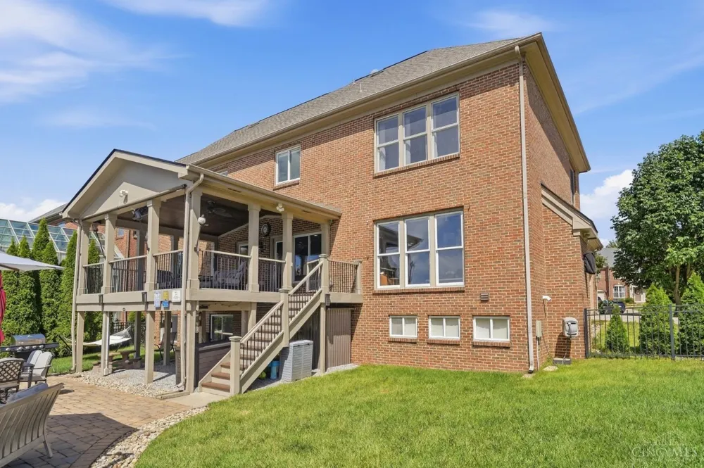 5345 Mapledale Way Deerfield, OH 45040