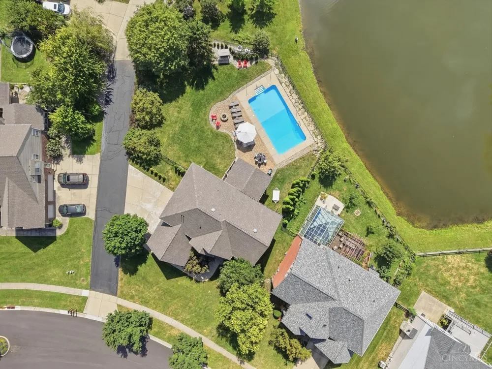 5345 Mapledale Way Deerfield, OH 45040