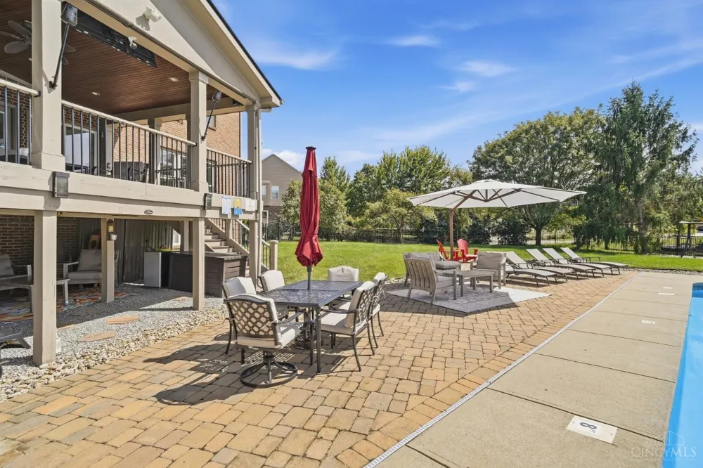 5345 Mapledale Way Deerfield, OH 45040