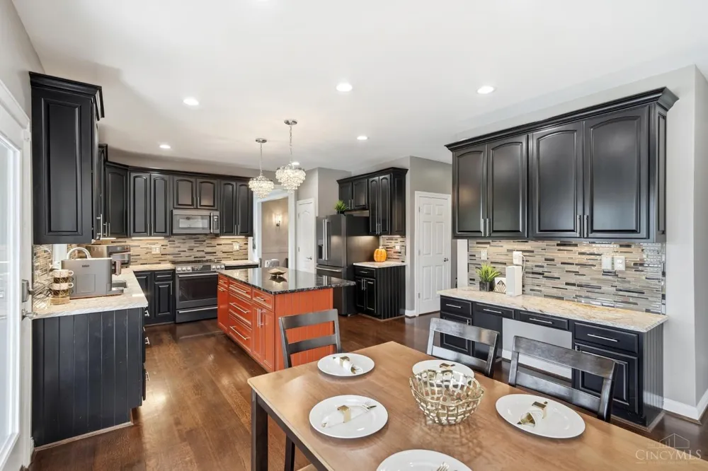 5345 Mapledale Way Deerfield, OH 45040