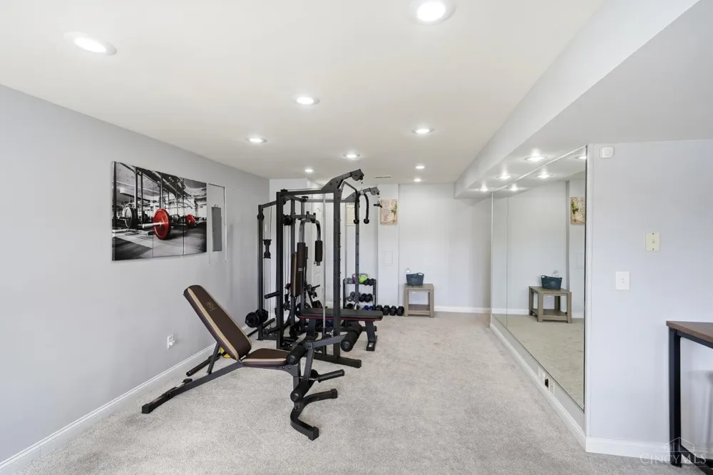 5345 Mapledale Way Deerfield, OH 45040