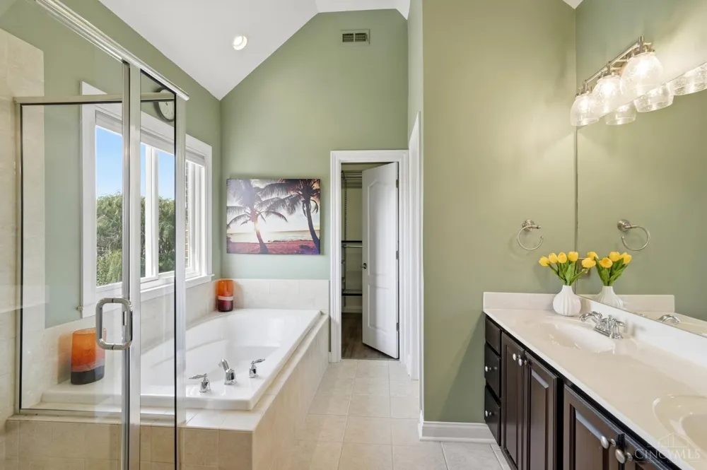 5345 Mapledale Way Deerfield, OH 45040