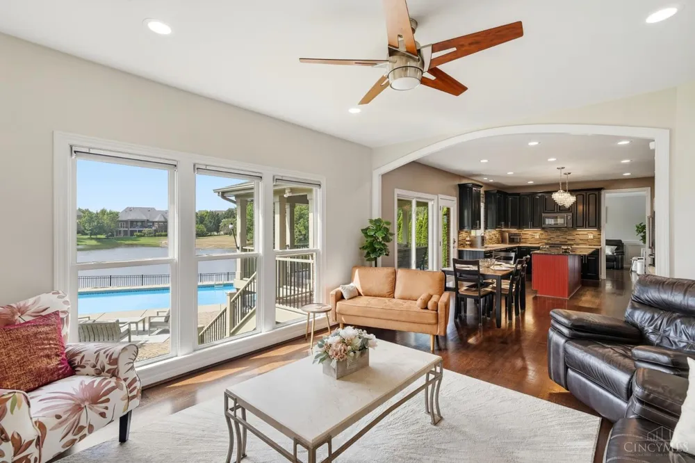 5345 Mapledale Way Deerfield, OH 45040