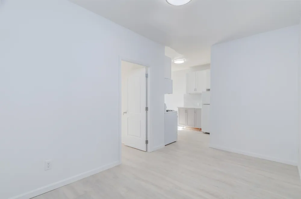 298 PRINCETON AVE Jersey City, NJ 07305