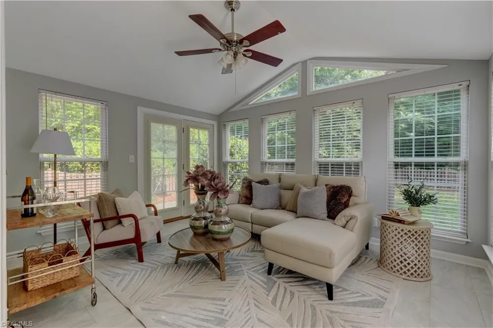 4025 Queens Grant Road Jamestown, NC 27282