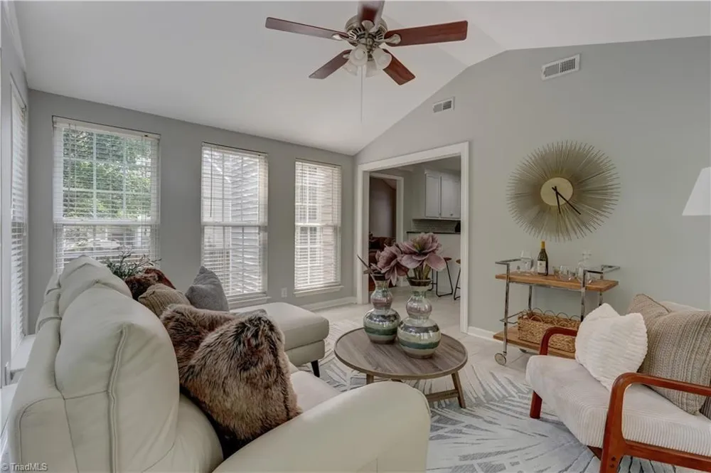 4025 Queens Grant Road Jamestown, NC 27282