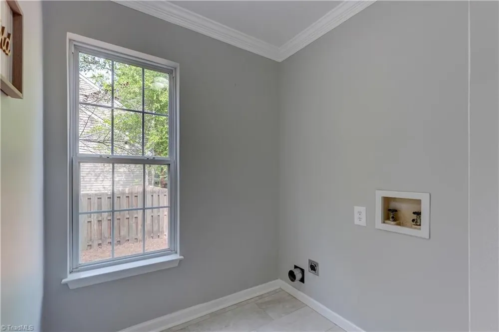 4025 Queens Grant Road Jamestown, NC 27282