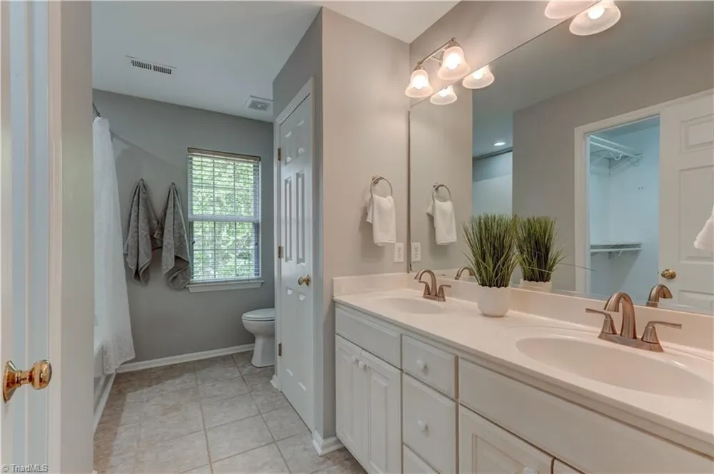 4025 Queens Grant Road Jamestown, NC 27282