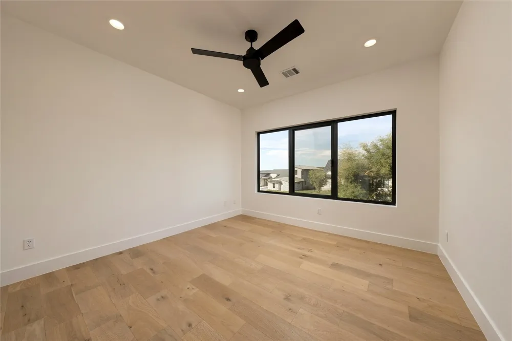 8112 Kuhn Drive Austin, TX 78736
