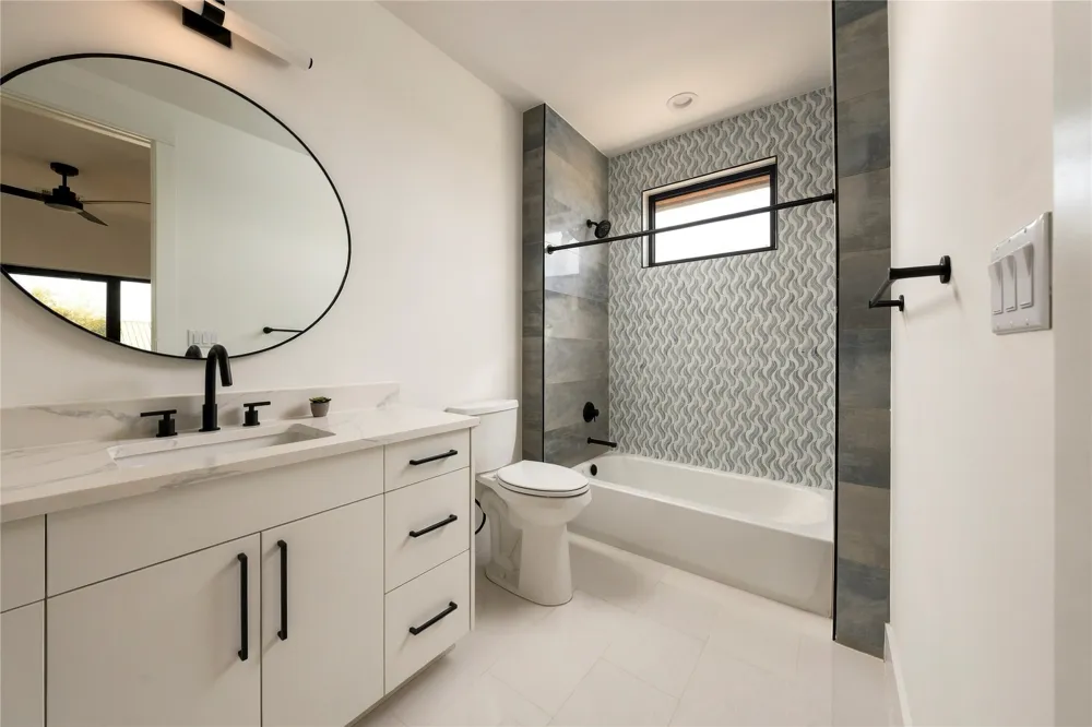 8112 Kuhn Drive Austin, TX 78736