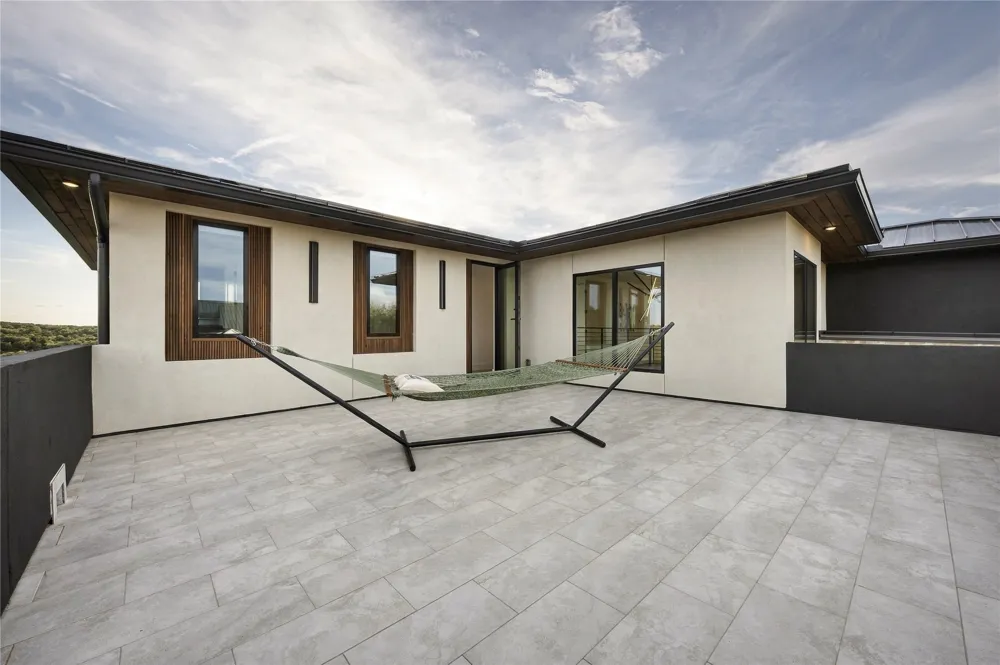 8112 Kuhn Drive Austin, TX 78736