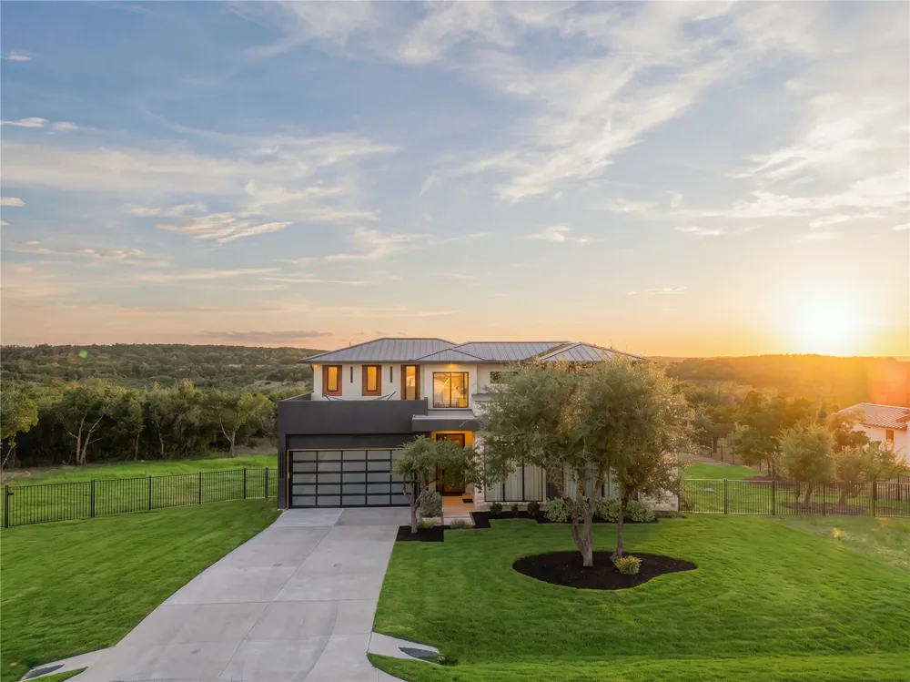 8112 Kuhn Drive Austin, TX 78736