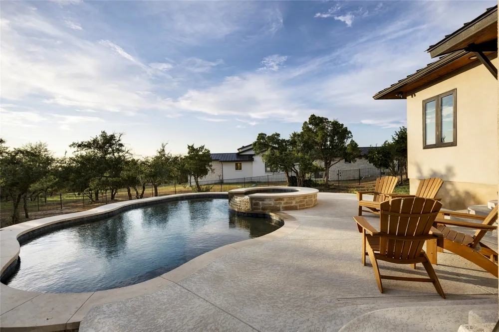8112 Kuhn Drive Austin, TX 78736