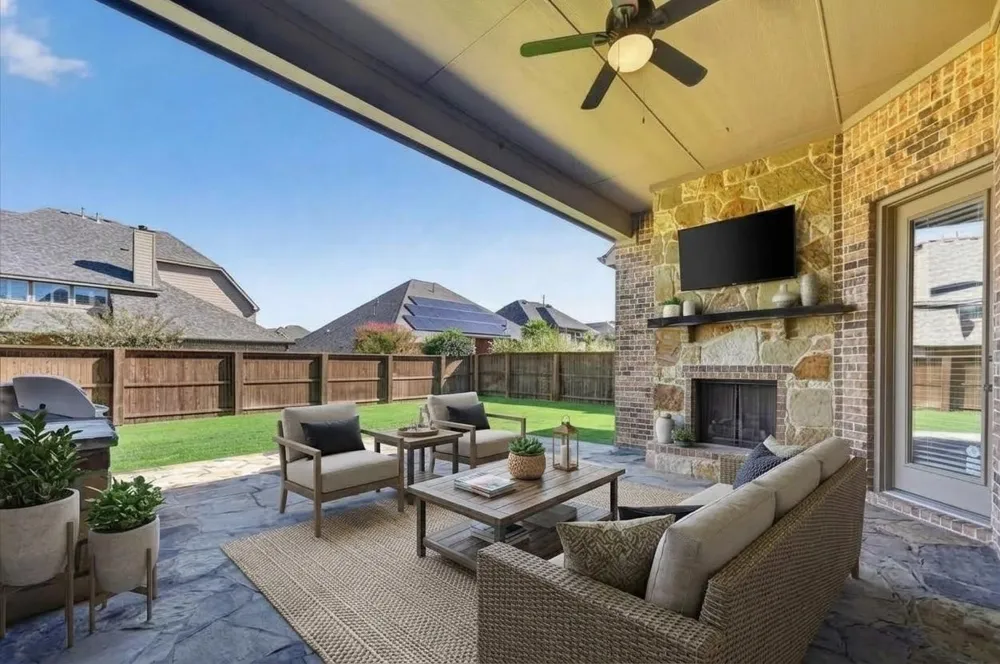 440 Garrison Circle Lantana, TX 76226