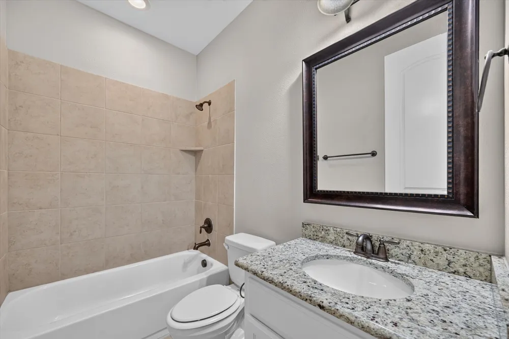 440 Garrison Circle Lantana, TX 76226