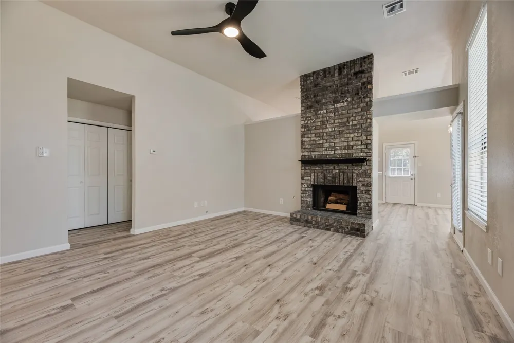 654 Spring Street Allen, TX 75002