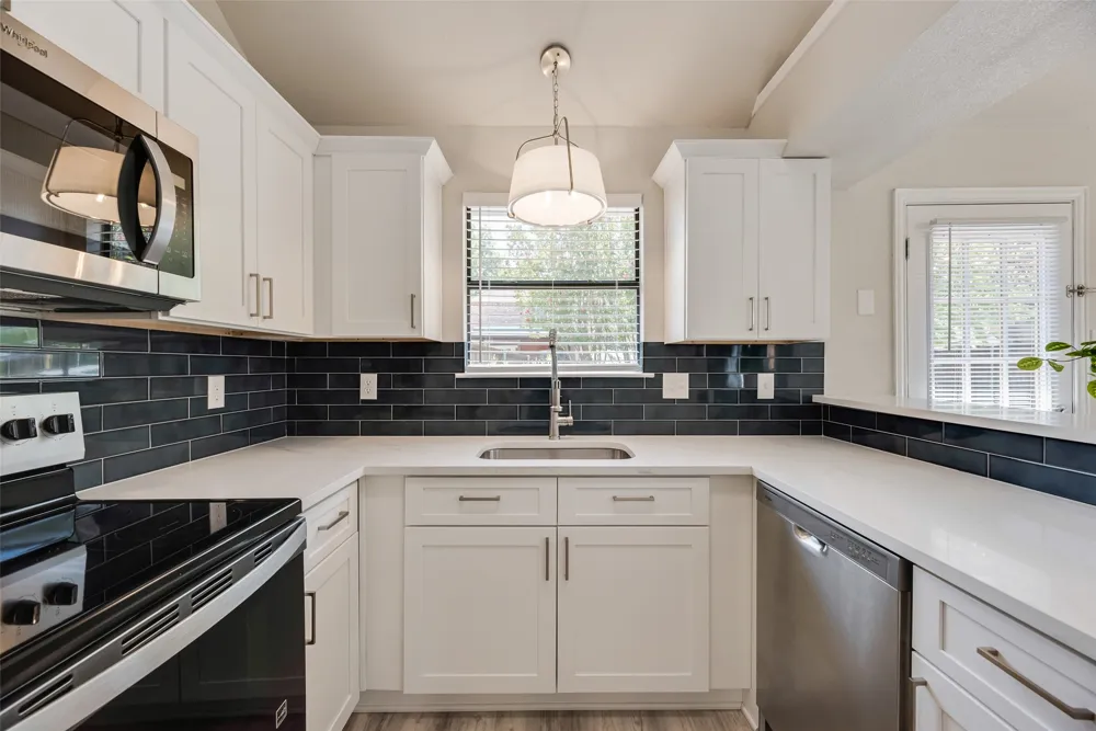 654 Spring Street Allen, TX 75002