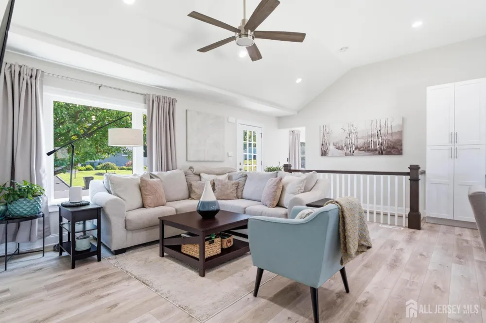 50 Fairview Drive Middletown, NJ 07748