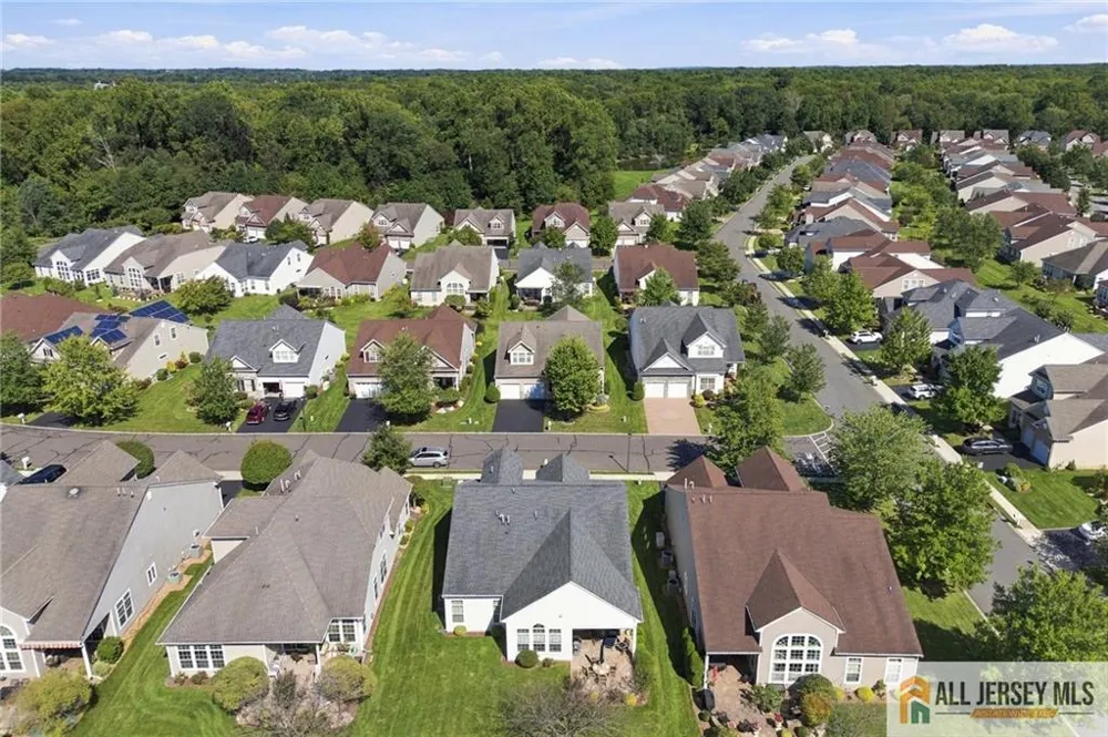3 Aquaduct Road Monroe, NJ 08831