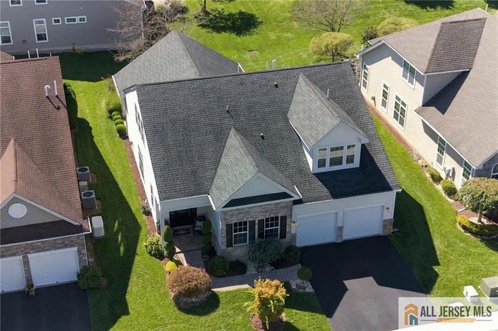 3 Aquaduct Road Monroe, NJ 08831