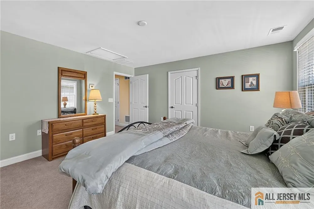 3 Aquaduct Road Monroe, NJ 08831