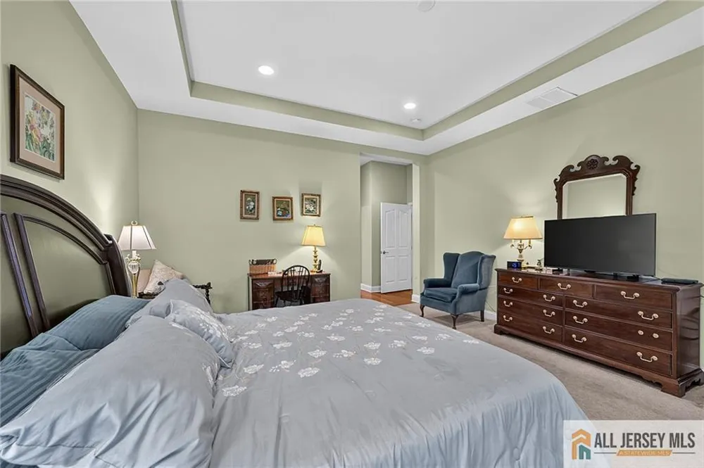 3 Aquaduct Road Monroe, NJ 08831