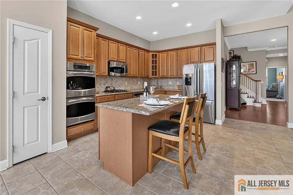 3 Aquaduct Road Monroe, NJ 08831
