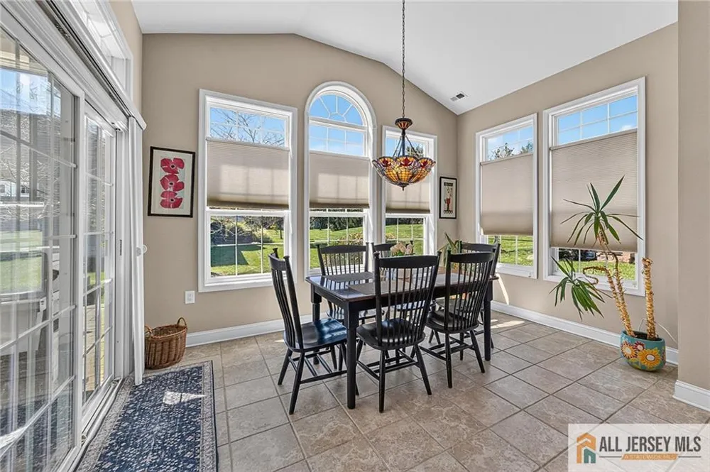 3 Aquaduct Road Monroe, NJ 08831
