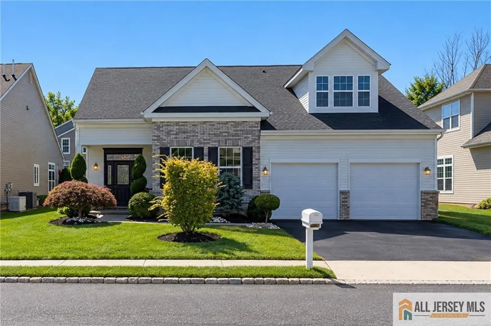 3 Aquaduct Road Monroe, NJ 08831