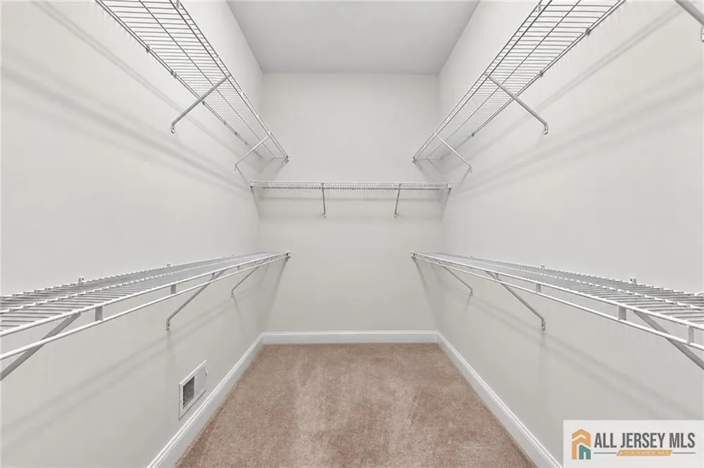 3 Aquaduct Road Monroe, NJ 08831
