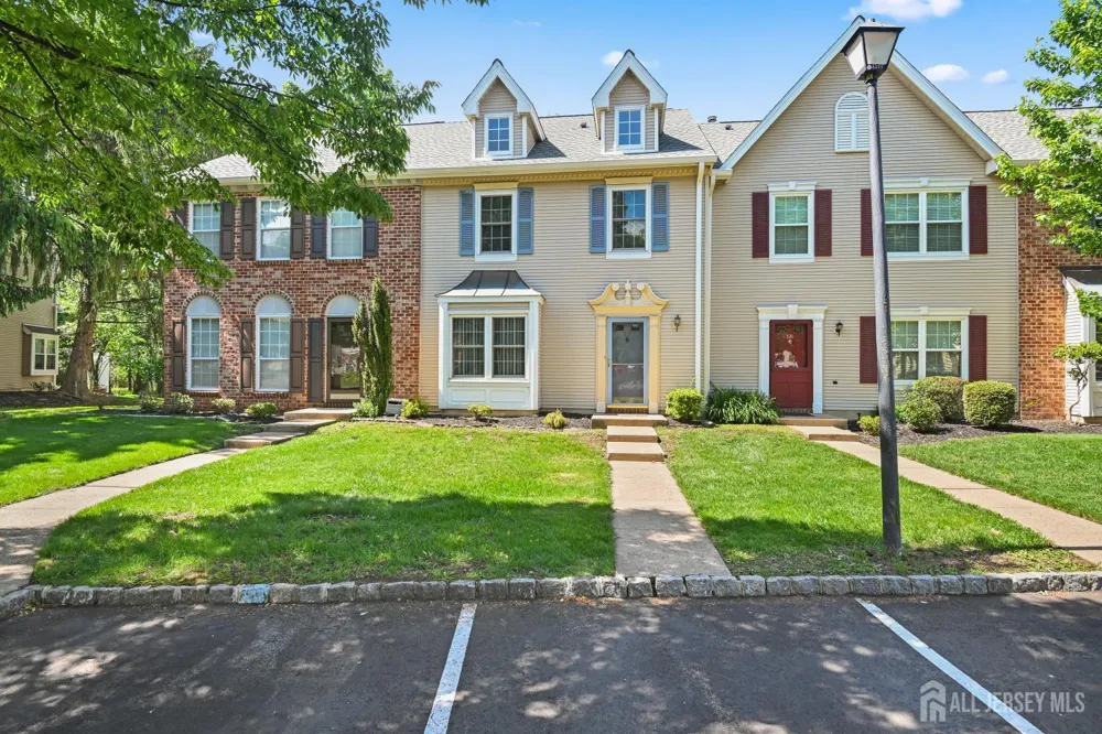 67 Albury Way North Brunswick, NJ 08902