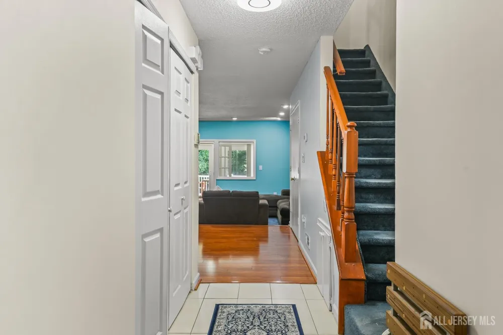 67 Albury Way North Brunswick, NJ 08902