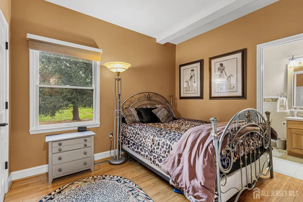 2 Lexington Court Monroe, NJ 08831