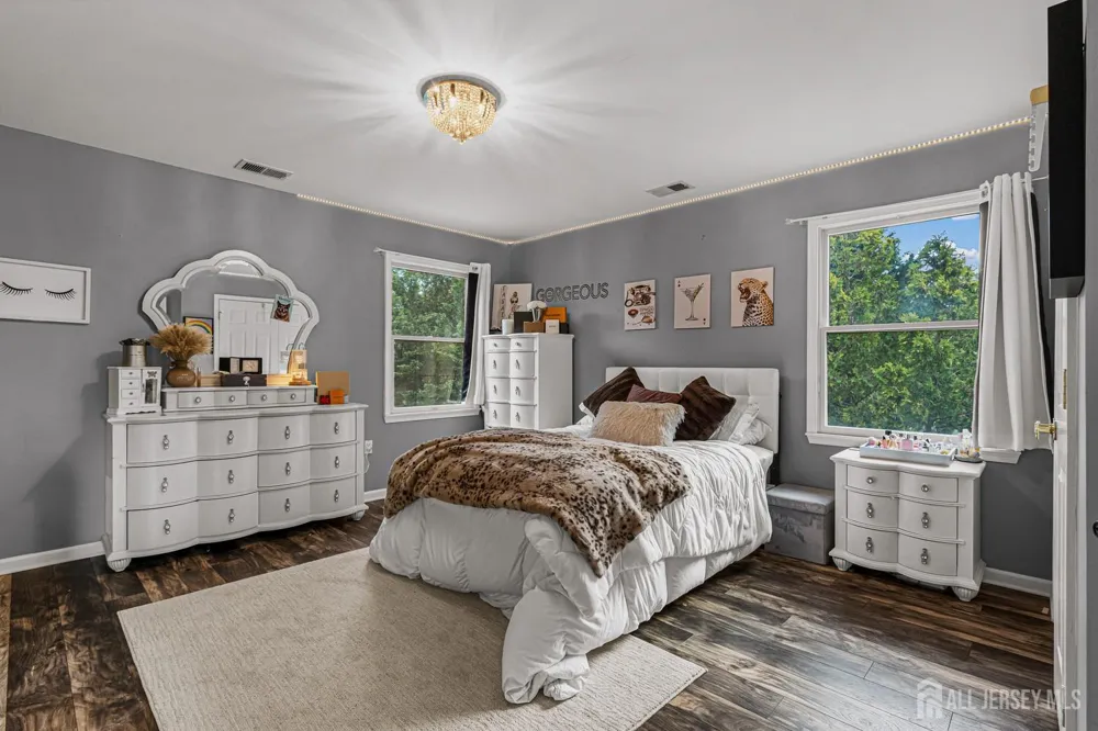 2 Lexington Court Monroe, NJ 08831