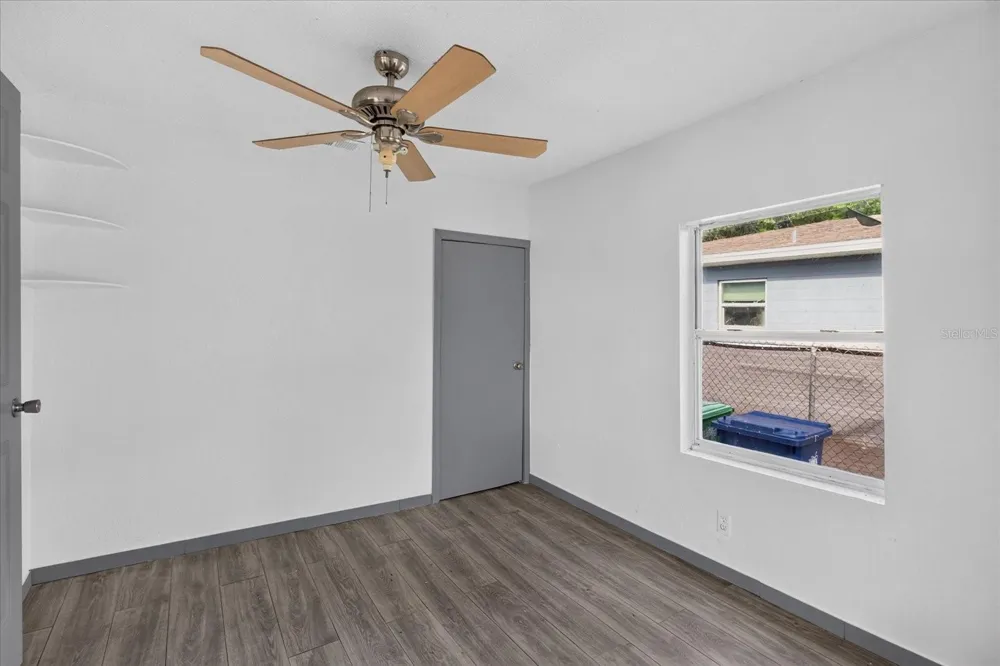 2006 E STUART STREET Tampa, FL 33605