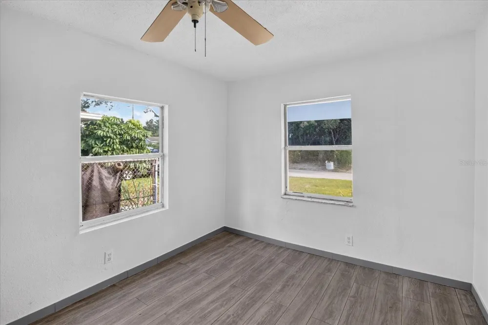 2006 E STUART STREET Tampa, FL 33605