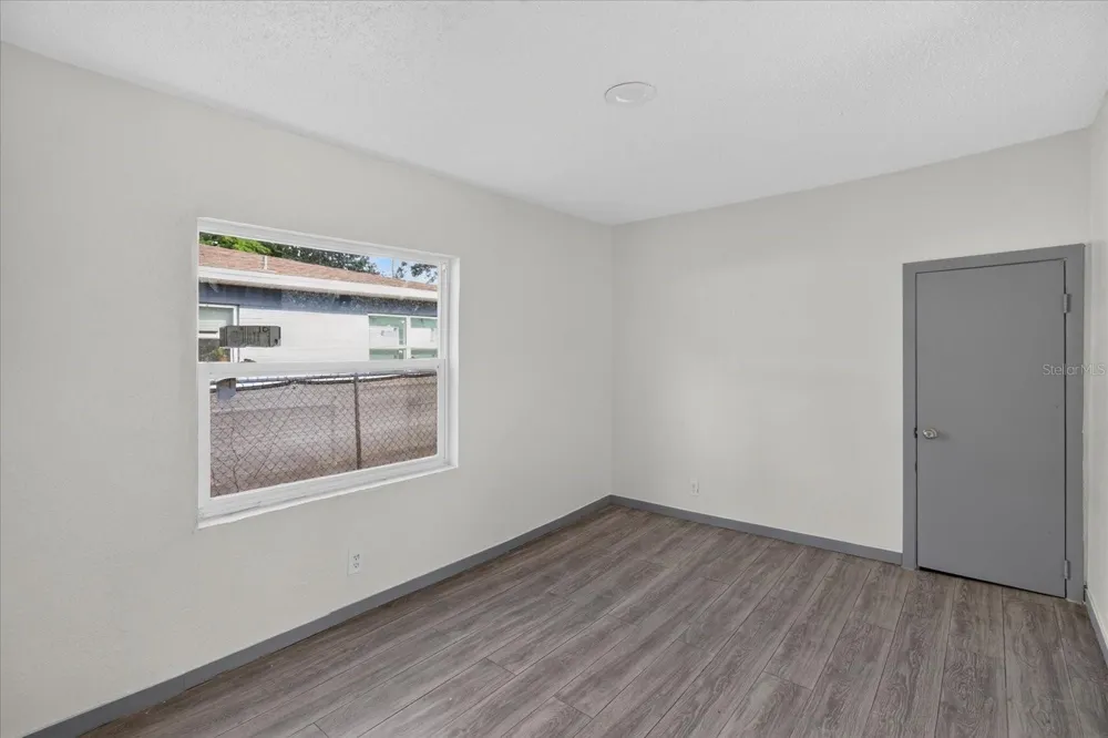 2006 E STUART STREET Tampa, FL 33605