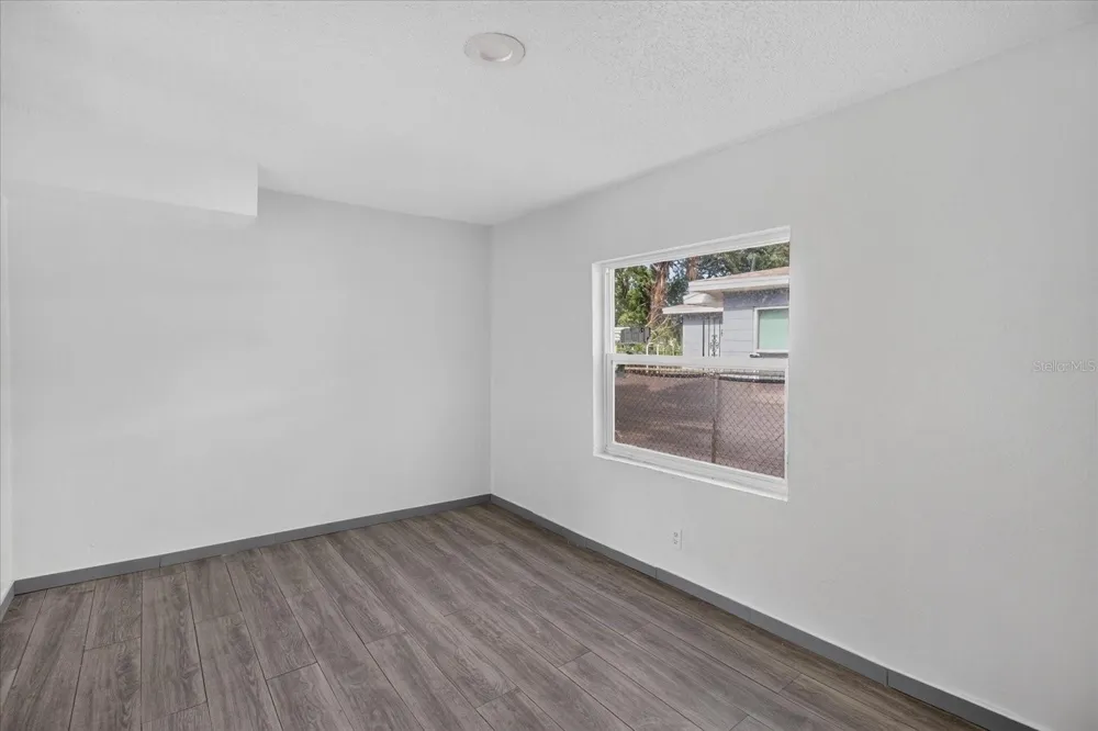 2006 E STUART STREET Tampa, FL 33605